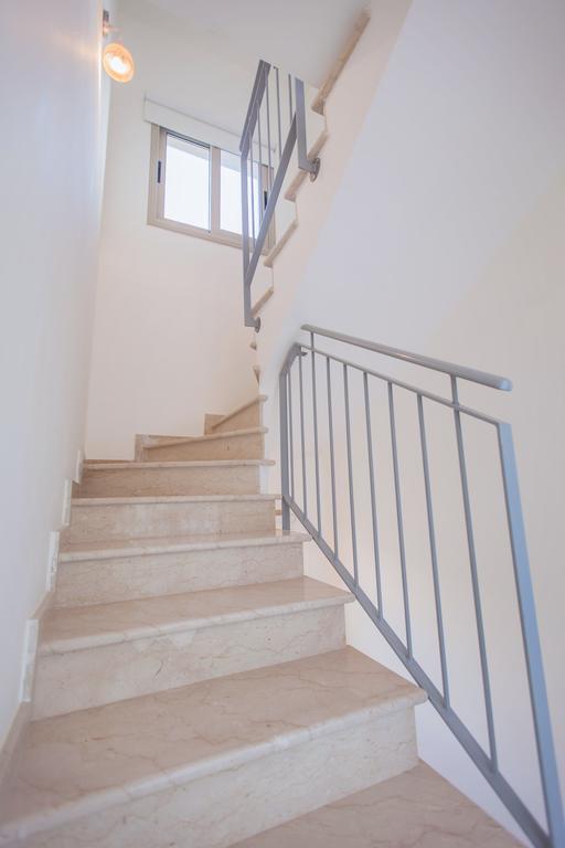 Villa Saraliana Sandy Beach Villas - Heated Pool - Jacuzzi - Private Beach Area Polis Zimmer foto